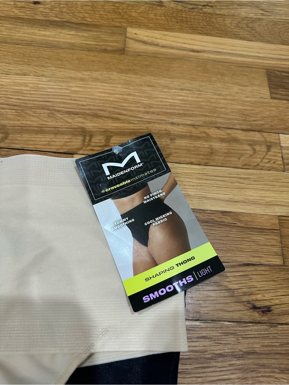 Maidenform Seamless Light Shaping Thong 2-Pack in Black & Nude Size Medium *NEW - Picture 7 of 12